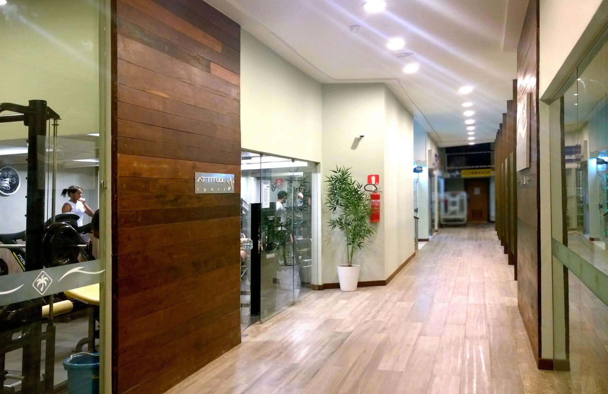 Malibu Plaza Hotel Lauro de Freitas Exterior foto